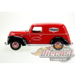 BEYOND TEXACO 1:18 FORD 1940 PANEL VAN