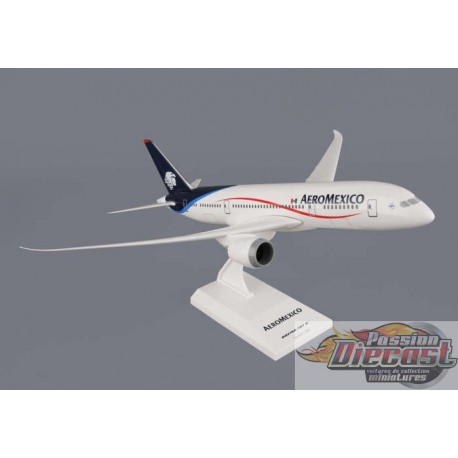 SKYMARKS 1/200  SKR335  AEROMEXICO  Boeing 787-800  Passion diecast