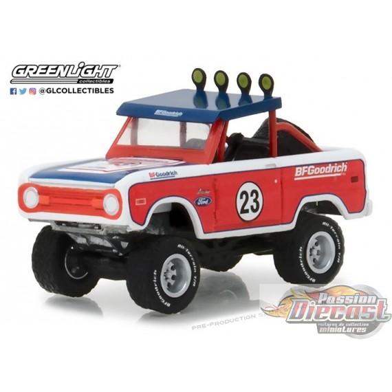 greenlight  1/64  - Running on Empty 5 1966 Ford Bronco GL-41050C Passion Diecast  