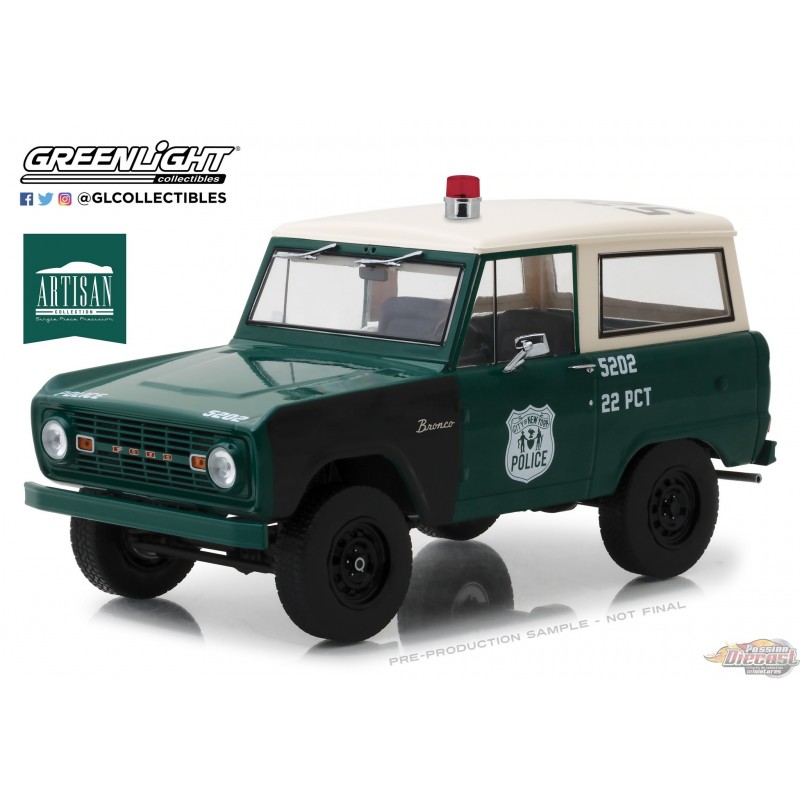 1/18 1966 Ford Baja Bronco NYPD Greenlight 19036 PASSIONDIECAST