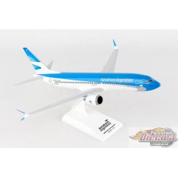 Aerolineas Argentinas  Boeing 737-MAX8   SKYMARKS 1/130 SKR953 Passion Diecast 