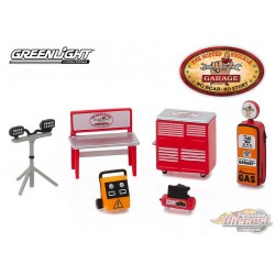 Busted Knuckle Garage Shop Tool Accessories  Series 1 Greenlight 1/64 16020 B  Passion Diecast 