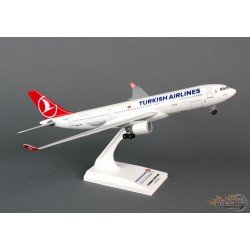 Turkish Airbus  A330-200  SKYMARKS 1/200 SKR743 Passion Diecast 