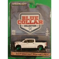 2019 Chevrolet Silverado 1500 WT, Blue Collar Collection Series 6  GREEN MACHINE 1/64, 35140 FGR