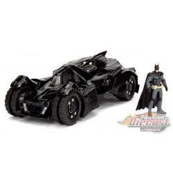 Arkham Knight Batmobile avec  figurine de Batman - Jada 1/24 - 98037  - Passion Diecast