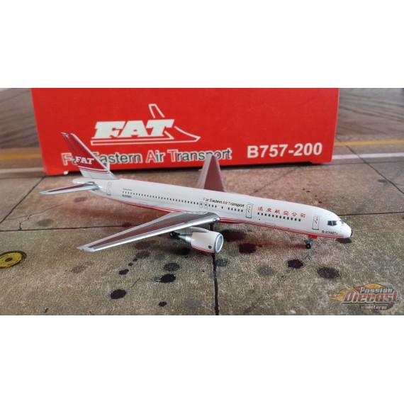 Dragon Wings 1/400 Boeing 757-200 Far Eastern Air transport / B-27007