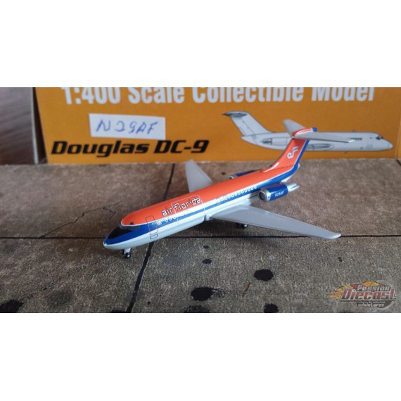 Aeroclassics 1/400 Douglas DC-9 Air Florida / N29AF - Passion Diecast