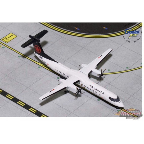 air canada toy plane