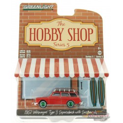 1962 Volk Type 3 - Squareback With Surfboards - The Hobby Shop Series 5 GREENMACHINE 97050 AGR