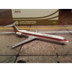 Dragon Wings / Jet-X 1/400 McDonnell Douglas MD-82 Continental / N939MC - Passion Diecast