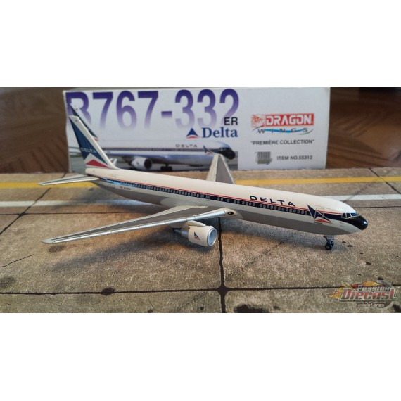 Dragon Wings 1/400 Boeing 767-332 Delta / N139DL - Passion Diecast