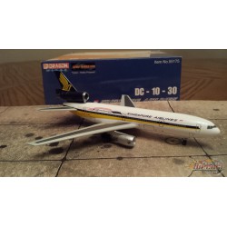 Dragon Wings 1/400 McDonnell Douglas DC-10-30 Singapore Airlines / 9V-SDB