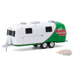 1971 Airstream Double-Axle Land Yacht Safari - Turtle Wax - Hitched Homes Serie 8 - greenlight 1/64 - 34080 C - Passion Diecast 