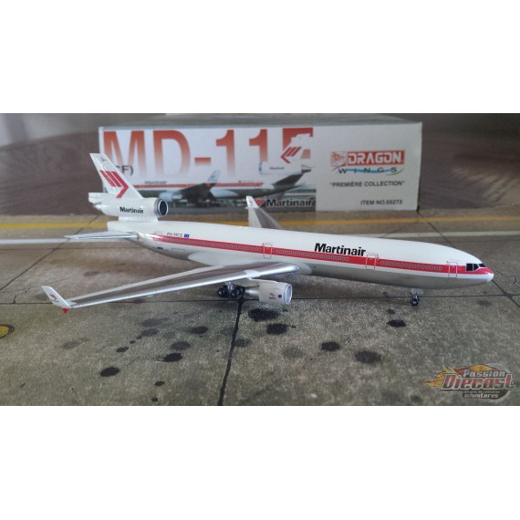 Dragon Wings 1/400 McDonnell Douglas MD-11 Martinair / PH-MCS - Passion Diecast
