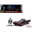 1966 Classic TV Series, Batmobile  with Batman Figure - Hollywood Rides - Jada 1:32  - 31703