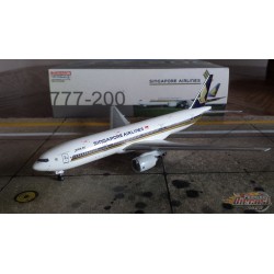 Dragon Wings 1/400 Boeing 777-200 Singapore Airlines / 9V-SQC