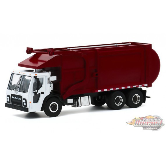 2019 Mack LR Refuse Truck - White and Red -   SD Trucks 10 - Greenlight  1.64 - 45100 C - Passion Diecast 