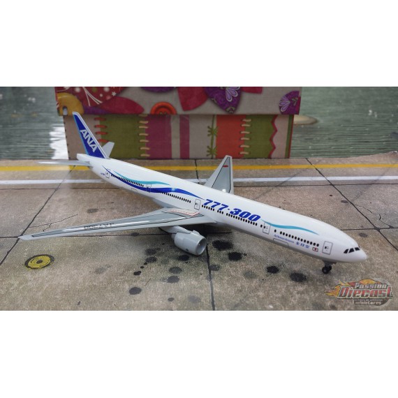 Dragon Wings 1 400 Boeing 777-300 Ana   Ja7300   No Box - Passion Diecast