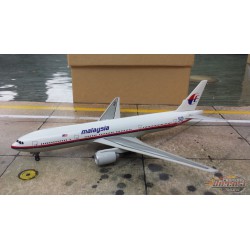 Dragon Wings 1/400 Boeing 777-200 Malaysia Airlines / 9M-MRA / NO BOX