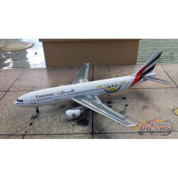 Dragon Wings 1/400 Airbus A300-600 Emirates Dubai 2005 / A6-AKO / NO BOX - Passion Diecast