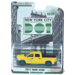 2017 RAM 2500 - New York City Department of Transportation Brooklyn Street Maintenance - GREENMACHINE 1/64 - 30173GR