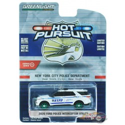 2020 Ford Police Interceptor Utility  NYPD Police -  Hot Pursuit Series 35 - 1-64 Greenlight 42920 F  -  Passion Diecast