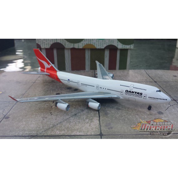Dragon Wings 1/400 Boeing 747-400 Qantas / VH-OJA / NO BOX - Passion Diecast