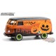 Fourgonnette Volkswagen Type 2 -  Halloween 2020 - Hobby Exclusive 1/64 Greenlight 30220  - Passion Diecast 