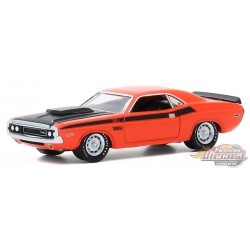 1970 Dodge Challenger T/A  50th -  Anniversary Collection 11 - 1,64 greenlight - 28040 B - Passion Diecast