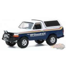 1992 Ford Bronco with Off– Road Parts - BFGoodrich  - All-Terrain  Series 10 - 1-64 greenlight - 35170 E  - Passion Diecast