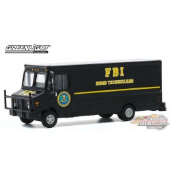 2019 Step Van - FBI Bomb Technicians -  H.D. Trucks Series 19 - Greenlight 1/64 - 33190 C - Passion Diecast 