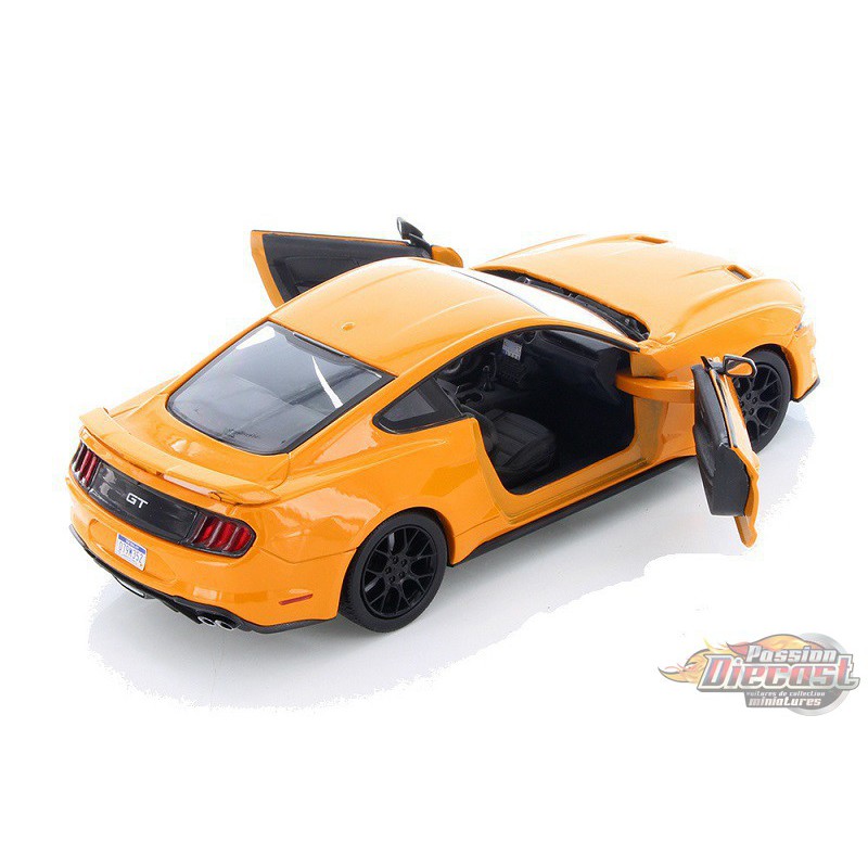 2018 mustang cheap gt diecast