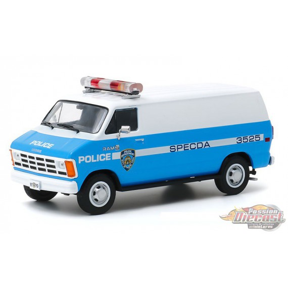 1987 Dodge Ram 1500 Van - NYPD - New York City Police Department - Greenlight 1/43 - 86577 - Passion Diecast 