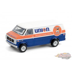 1987 GMC Vandura 2500 Union 76 Minute Man Service - Blue Collar Collection  8  - Greenlight 1/64 - 35180 E Passion Diecast 