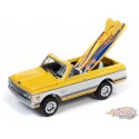 (Web Only)   American Snapshots - Diorama 1970 Chevrolet Blazer convertiblewith Surf Boards - JL-  1:64 - JLDR005 A