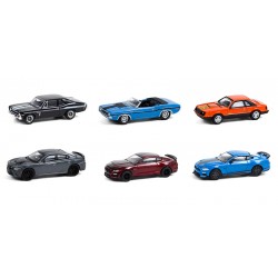 Running on Empty Series 12 Assortiment  1-64 greenlight - 41120  - Passion Diecast 