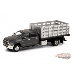 2018 Ram 3500 Dually Stake Truck in Granite Crystal - Dually Drivers  6 - Greenlight 1-64 - 46060 E  -  Passion Diecast