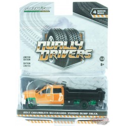 2017 Chevrolet Silverado 3500 Dually Dump Truck - Dually Drivers Series 4 - 1-64  GREENMACHINE - 46040 BGR