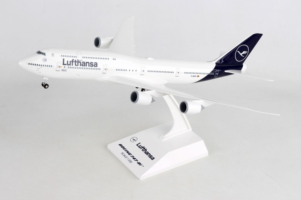 Limox 1/200 Lufthansa B747-8 Fanhansa | www.hartwellspremium.com