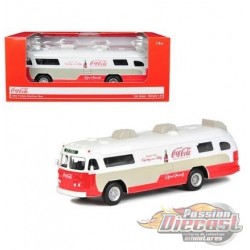 1960  Flxible Starliner Bus Coca-Cola - Motorcity Classics 1/64 - 464005 - Passion Diecast 