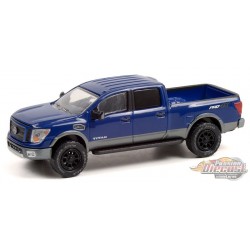 2018 Nissan Titan XD Pro-4X - Surélevé - All-Terrain  Series 12 - 1/64 Greenlight - 35210 C - Passion Diecast