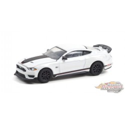 2021 Ford Mustang Mach 1 - Oxford White - GL Muscle Series 25 - 1-64 Greenlight - 13300 F - Passion Diecast