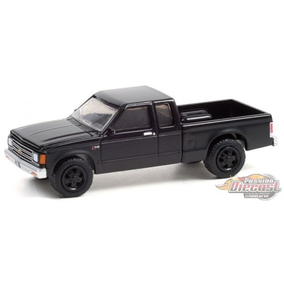 1988 Chevrolet S-10 Extended Cab - Black Bandit Series 25 - 1/64 Greenlight - 28070 C