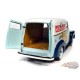 1948 Chevrolet Panel Delivery Van- Monopoly - avec figurine en résine - Auto World  1/18 - AWSS129 - Passion Diecast 