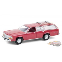 1989 Ford LTD Crown Victoria Wagon - Currant Red - Estate Wagons Series 6 - 1/64  Greenlight - 36010 F