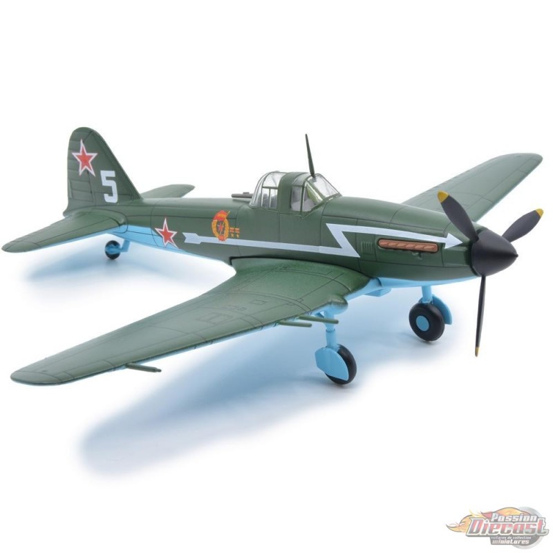 Ilyushin IL-10 Russian Air Force 1945 - Warbirds of WWII - 1/72 27290 ...