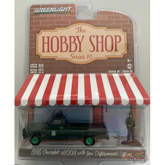 1986 Chevrolet M1008 with Figure - The Hobby Shop Series 10 - 1/64 GREENMACHINE - 97100 DGR