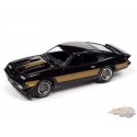 (Online only) 1980 Chevrolet Monza Spyder Dark Claret / Gold Stripes. - Classic Gold 2021  Johnny Lightning 1:64 - JLCG024 AE