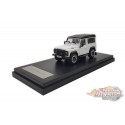 (Web Only) 2018 Land Rover Defender 90 works V8 70th Edition Diecast model car - Blanc - LCD Models 1:64 - 64016 WH