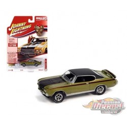 1971 Buick GSX Lime Mist Poly - Muscle Car USA Johnny Lightning 1:64 - JLSP151  B   JLMC026 - Passion Diecast